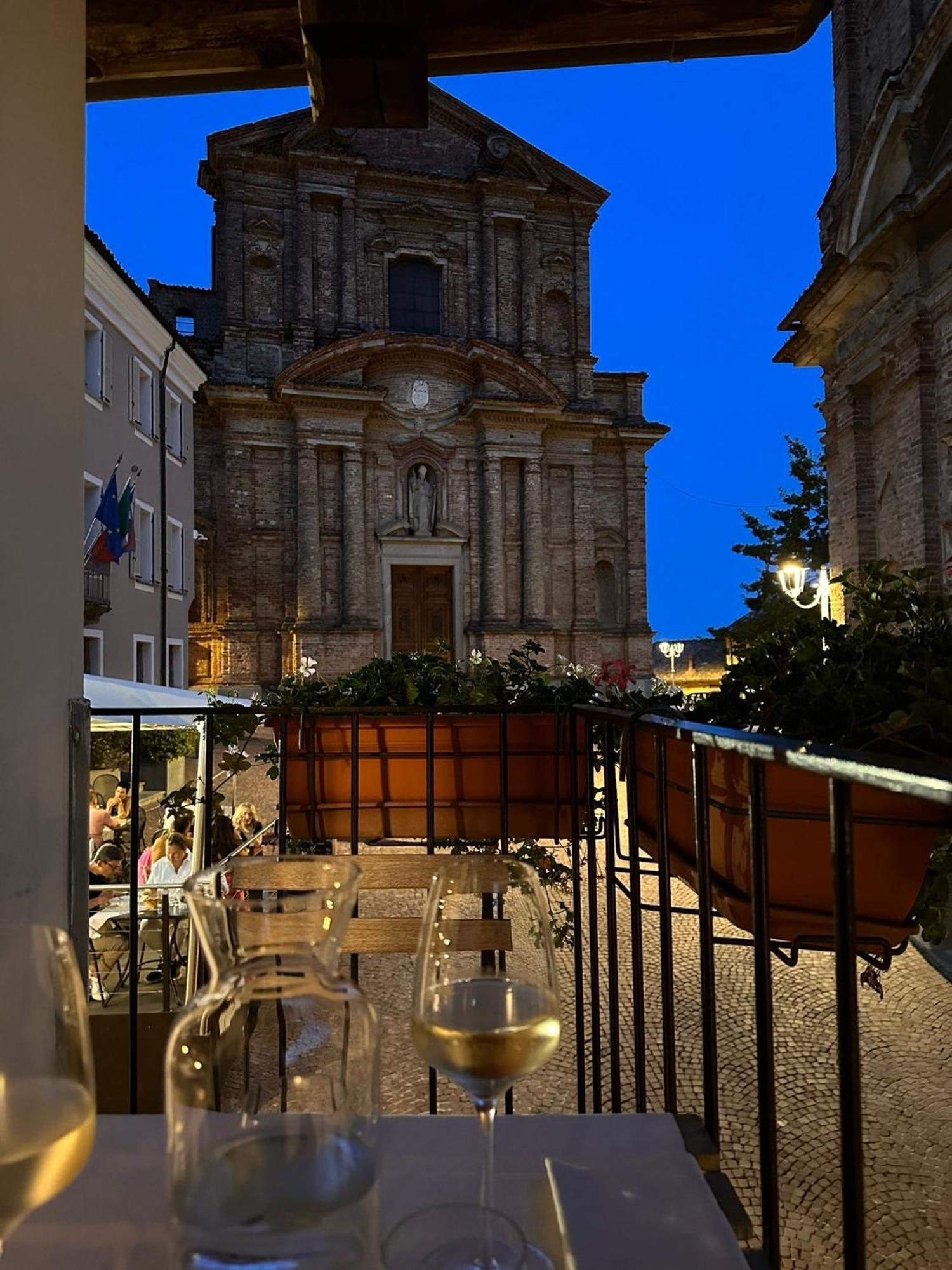 Historical Duomo Apartment Alba Dış mekan fotoğraf